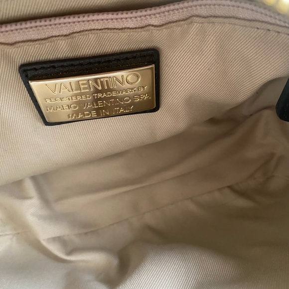 Valentino by Mario Valentino crossbody - Picture 8 of 14